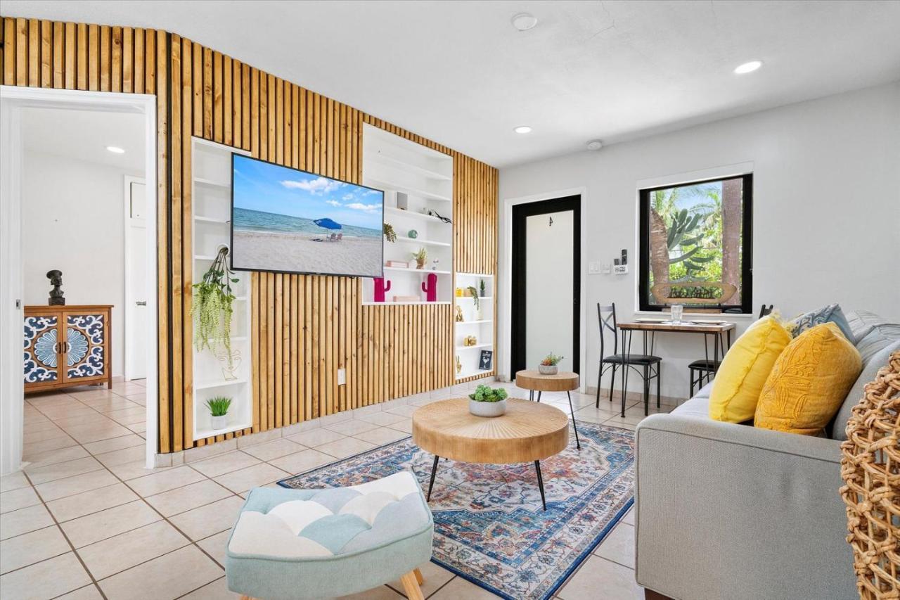 Apartamento Walnut By The Sea Hollywood Exterior foto